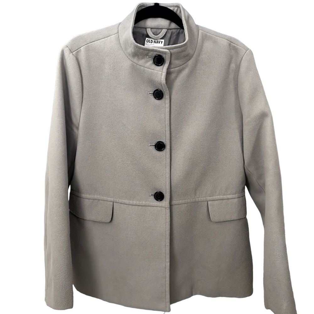 Old Navy wool style pea coat. Women’s size medium.
